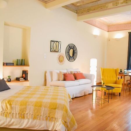 Neoclassical Athens Residence Екстериор снимка