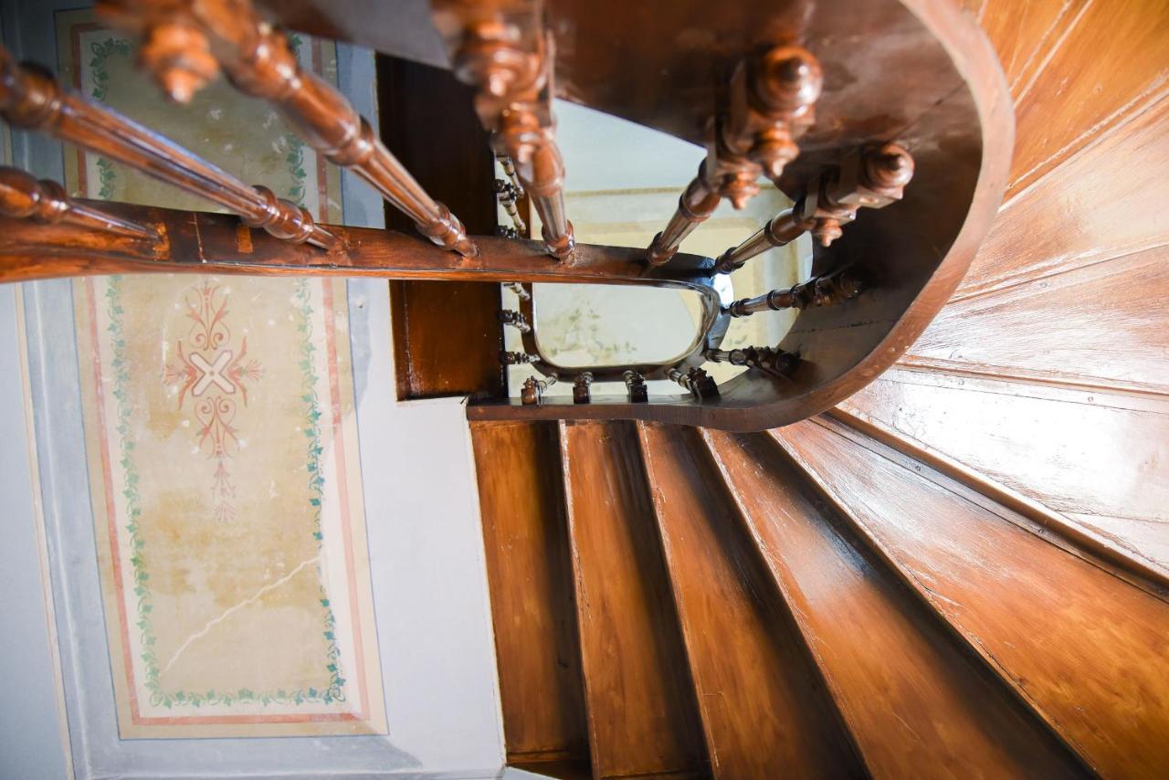 Neoclassical Athens Residence Екстериор снимка