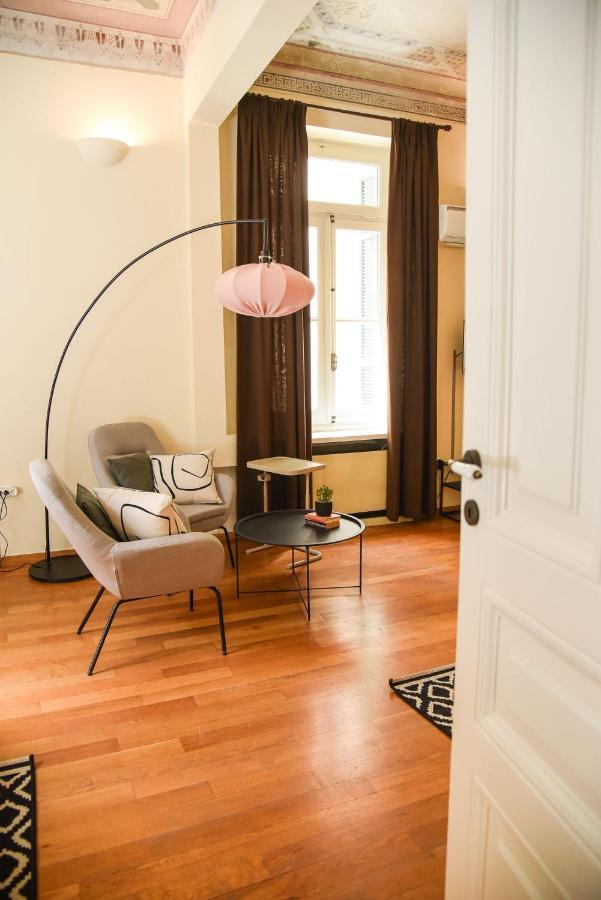 Neoclassical Athens Residence Екстериор снимка