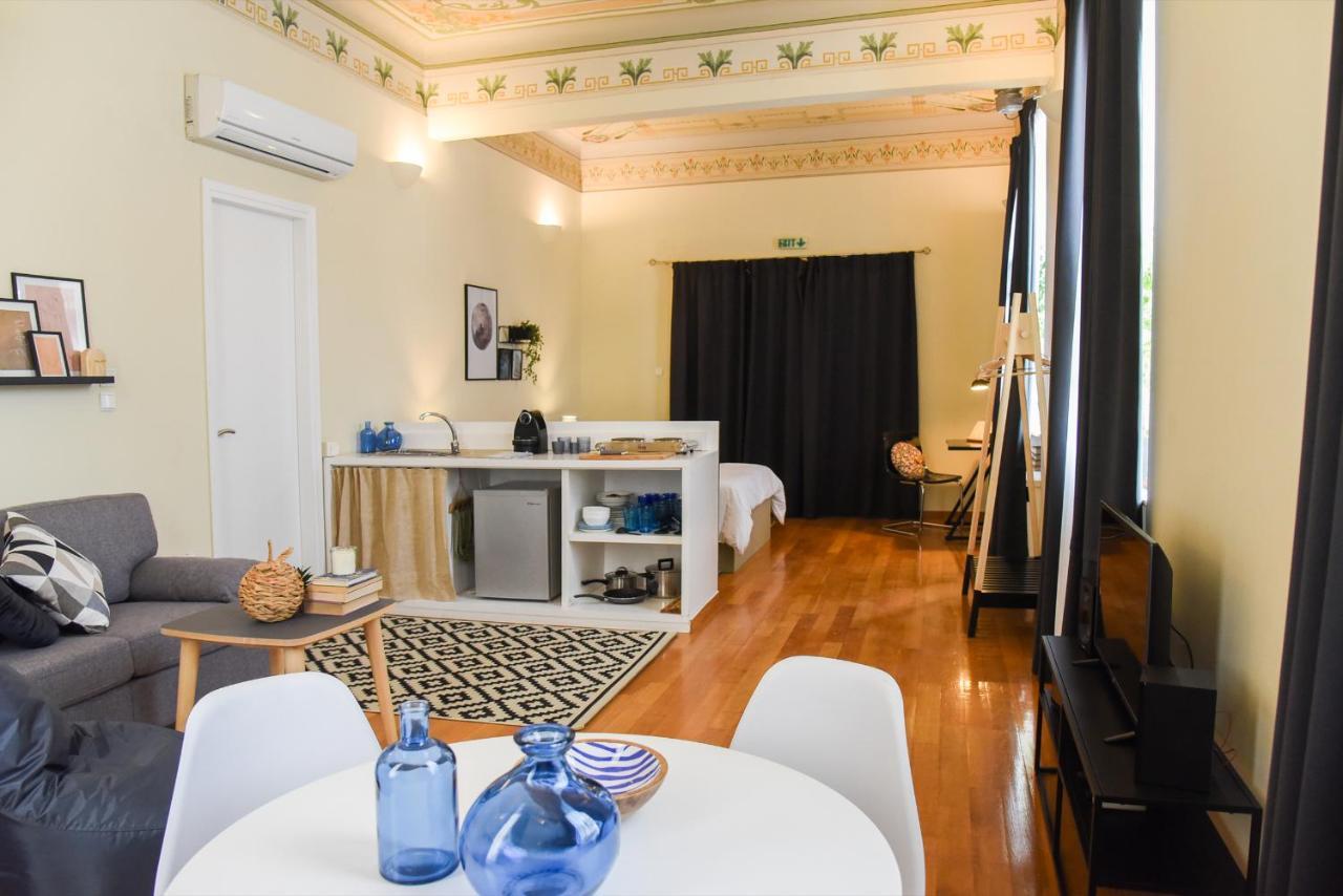 Neoclassical Athens Residence Екстериор снимка
